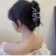 thumbnail image 4 of Clip de mariposa elegante de cristal con diamantes de imitación de mandíbula de garra de pelo de metal Ha, 4 of 4