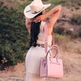 thumbnail image 3 of Bolso Wrangler WG3-8321PK para mujer con bandolera y cartera, 3 of 6