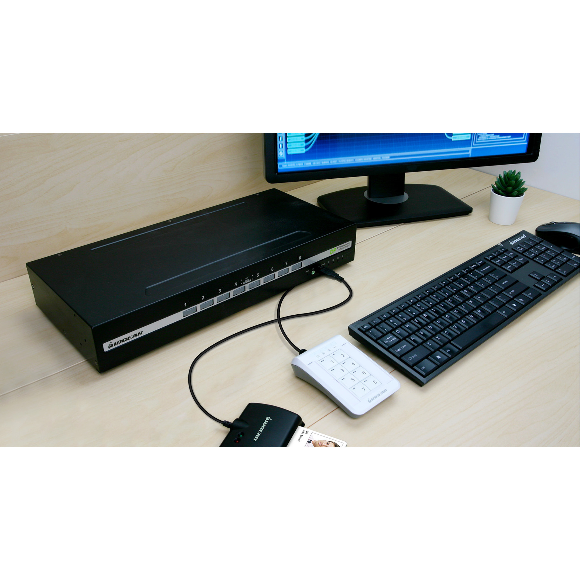 IOGEAR Secure KVM Switchbox - 8 Computer(s) - 1 Local User(s) - 3840 x 2160 - 50 Hz, 60 Hz - 19 x USB - 18 x DisplayPort - TAA Compliant