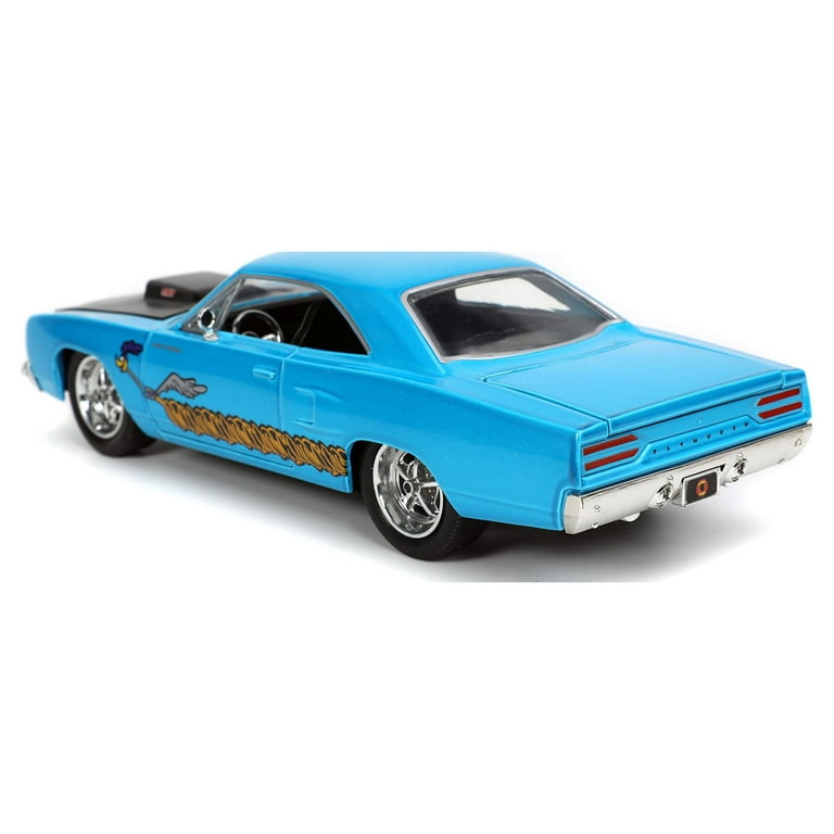 送料込み　1:24 LOONEY TUNES 1970 Plymouth Amazon.com: Looney Tunes 1:24 1970 Plymouth Roadrunner Die