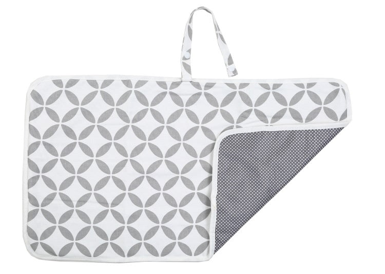 diaper bag built in changing pad