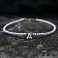 thumbnail image 1 of Gargantilla de cuentas bohemias para mujer, collar de cadena con colgante de 26 letras iniciales, joyería de perlas de concha de moda, accesorios bohemios, 1 of 4