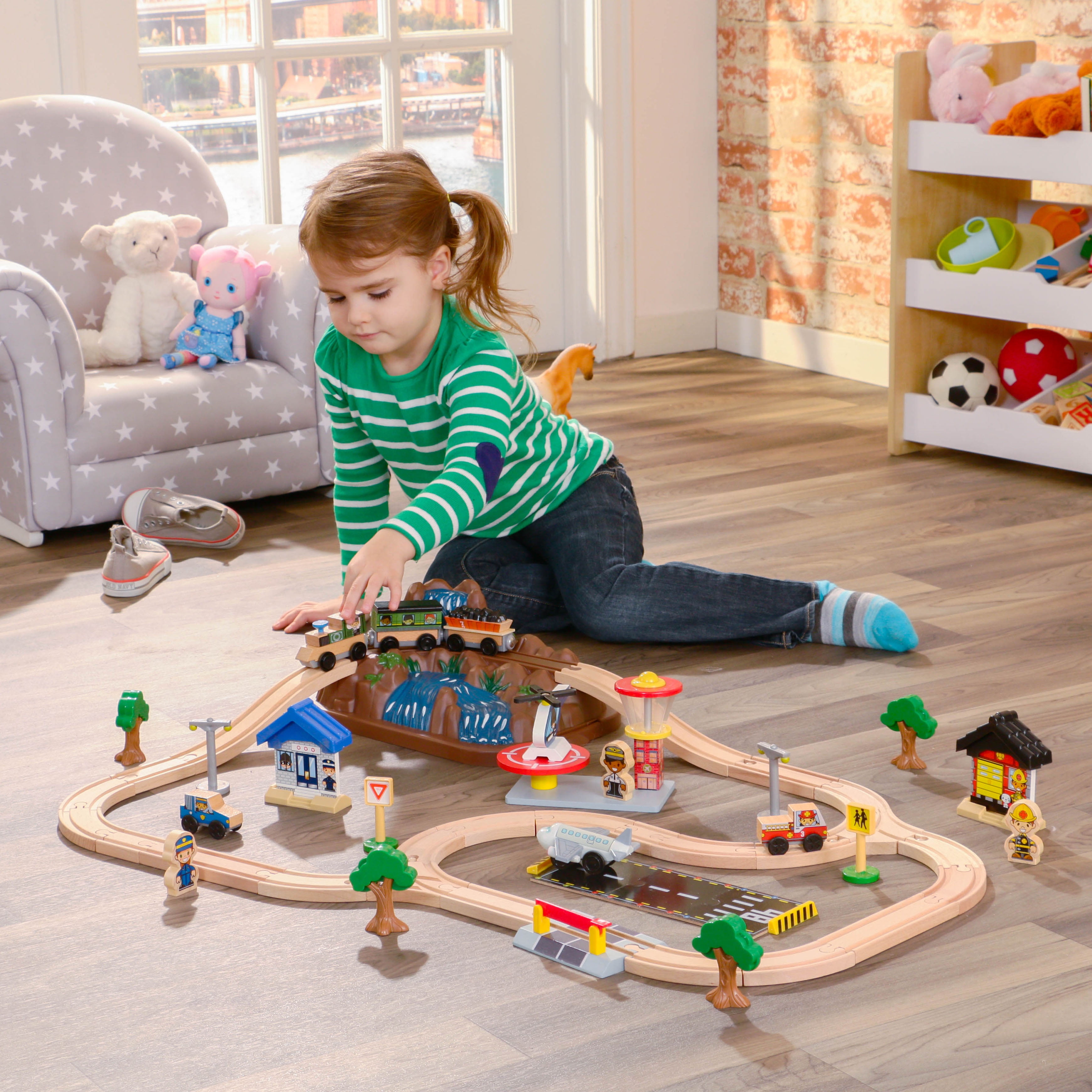 bucket top construction train set