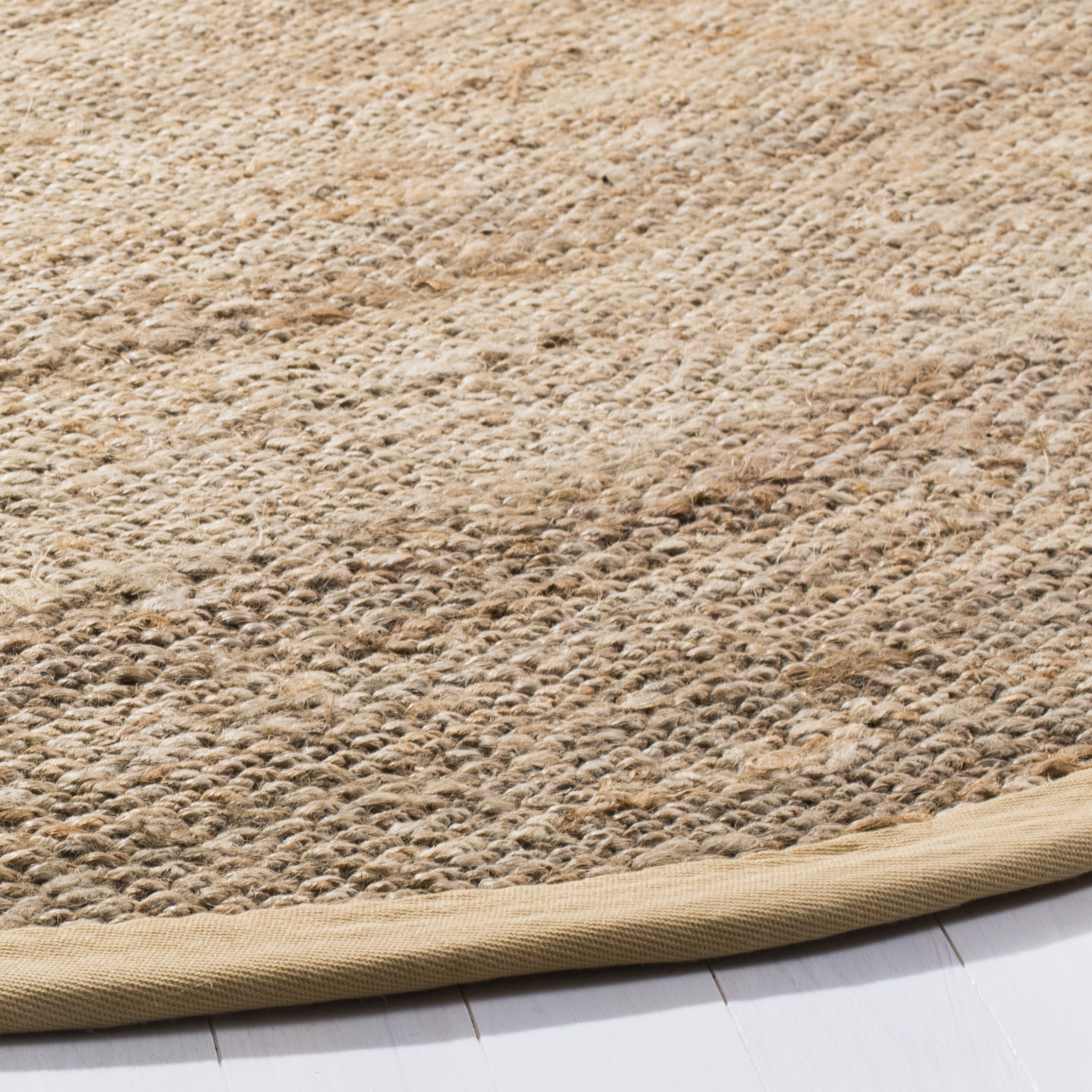SAFAVIEH Natural Fiber Jerald Braided Jute Area Rug, Natural, 9' x 9' Round