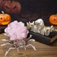 thumbnail image 5 of Figura de Aranéida de Grava de Amatista de Cristal Natural | Decoración de Escritorio de Halloween | Escultura de Plástico Compacta de 6 Cm | Estilo de Ciencia Ficción Espeluznante | Regalo de Terror, 5 of 6