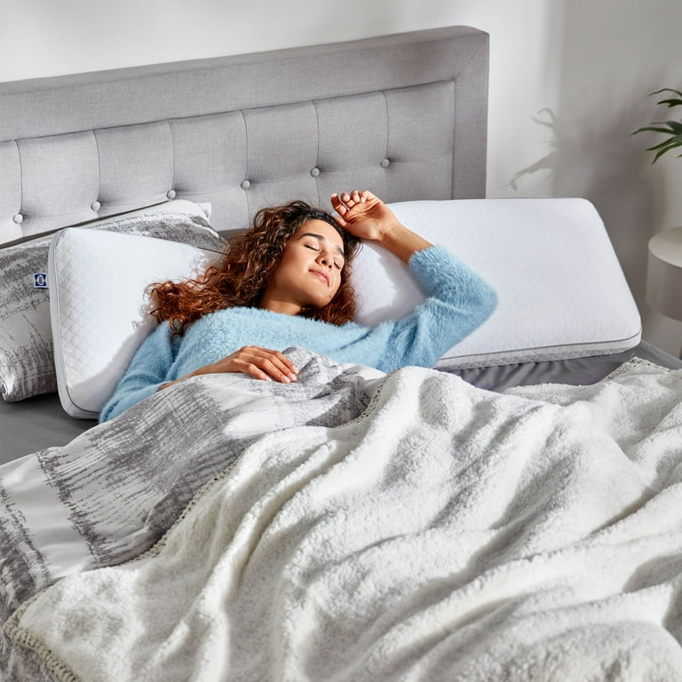 Sealy Essentials Sealy Posturepedic Perfect Chill Pillow Sealy