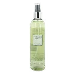 Vera Wang Abraza el t� verde y la pera Blossom Fragance Mist Spray por Vera Wang Vera Wang Model