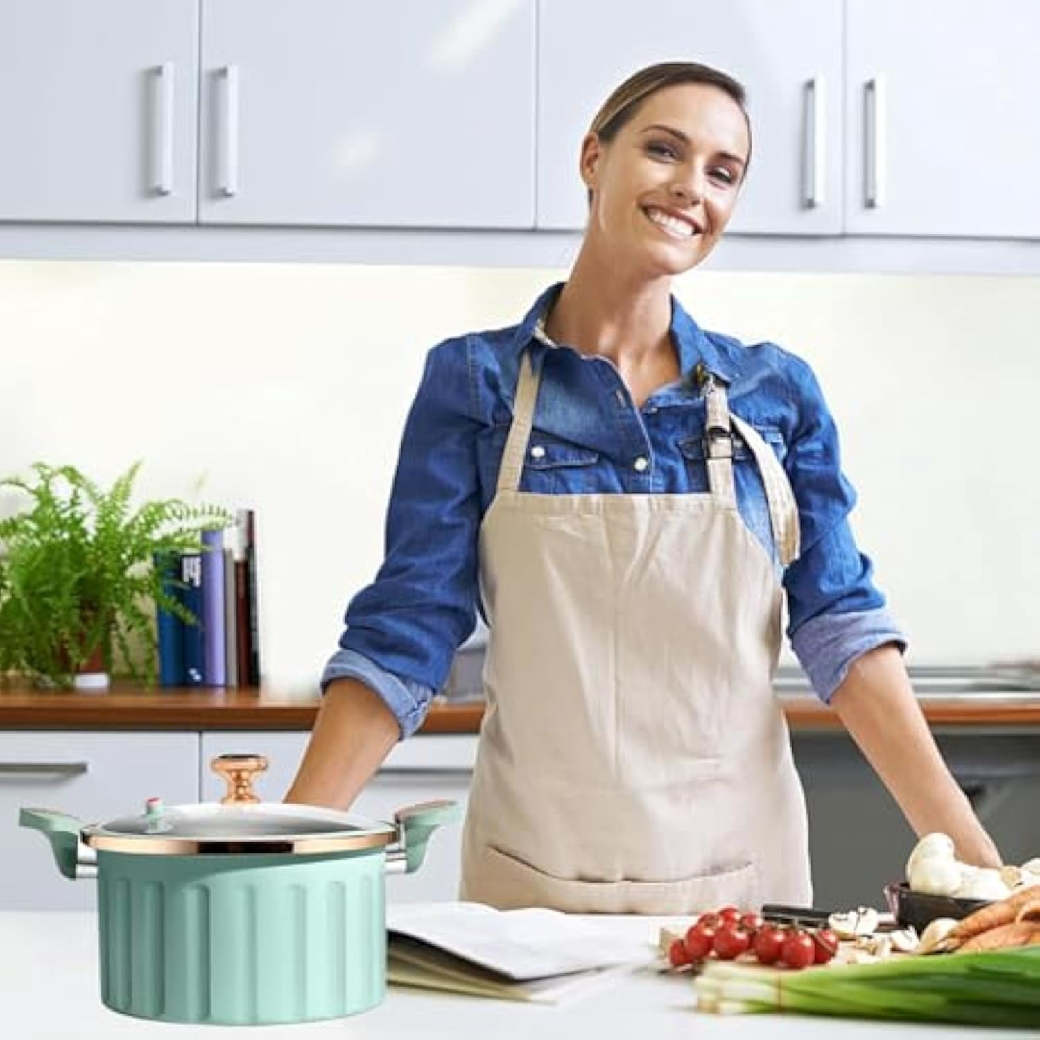 Housewor Micro Pressure Cooker, Housewor Non-Stick Pot, 8L Large Capacity Enamel Small Pressure Cooker for Open Fire, Induction Cooker, Electric Stove, Gas Stove (White)