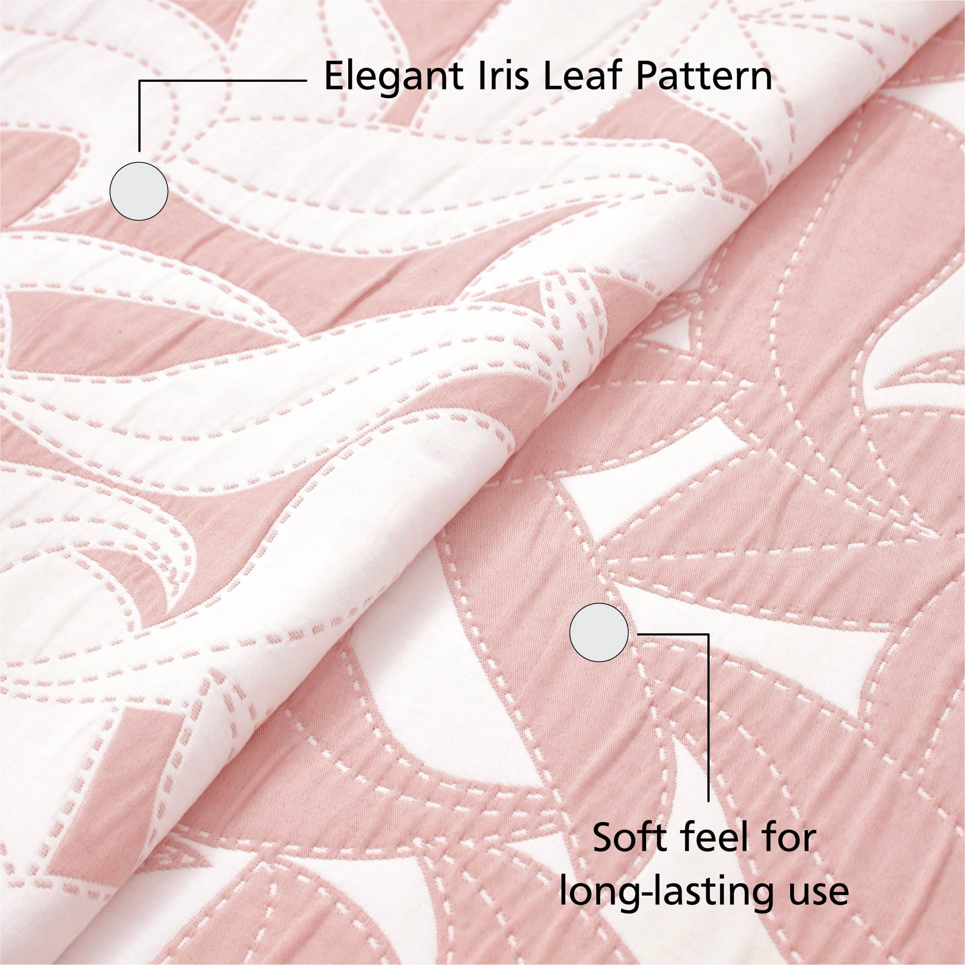 Mainstays Floral Quilt Paisley Floral Pink Polyester Quilted, King - Breathable, Hypoallergenic, Antimicrobial