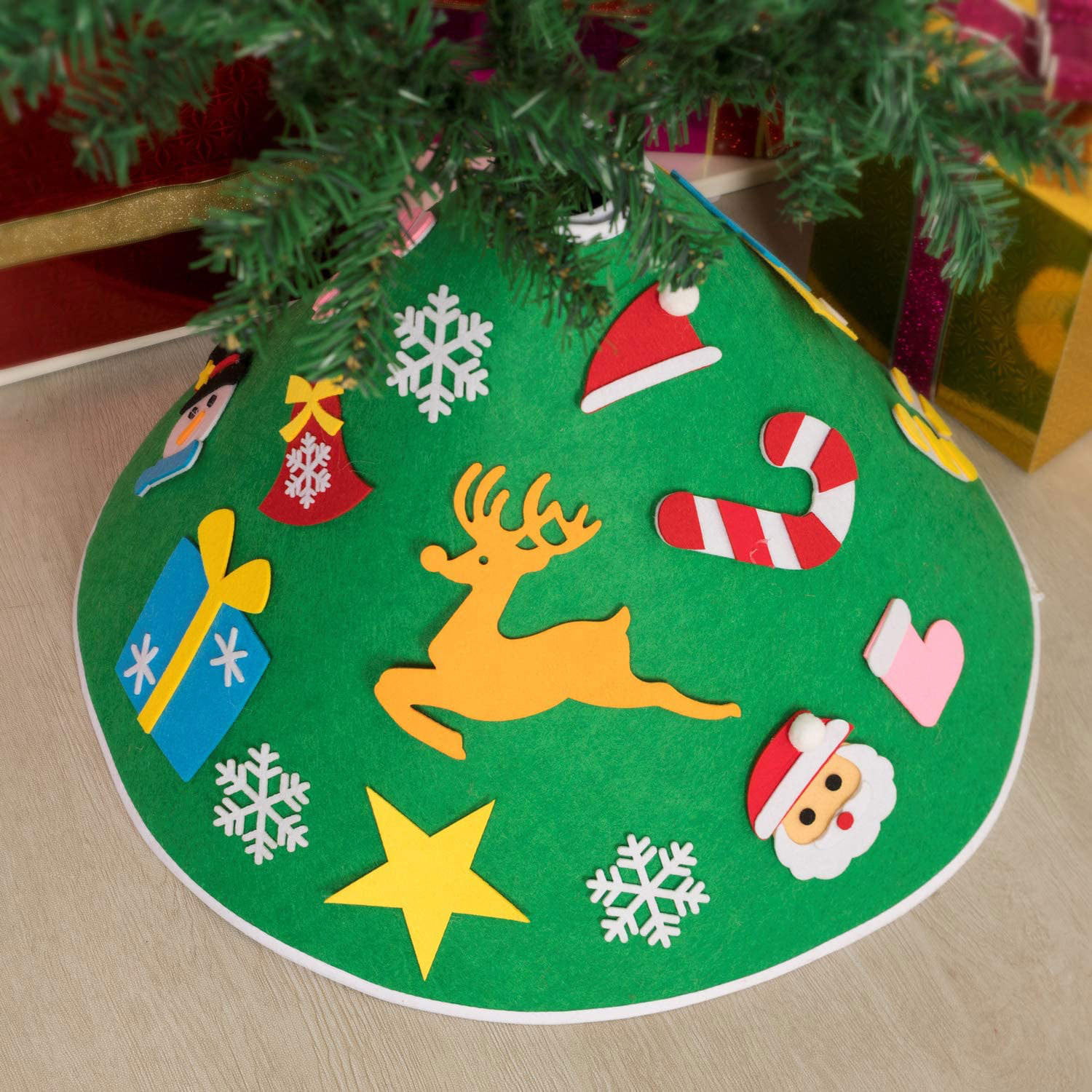 New Jute Christmas Tree Skirt With Felt Rim Give Your Tree a Classic Look 