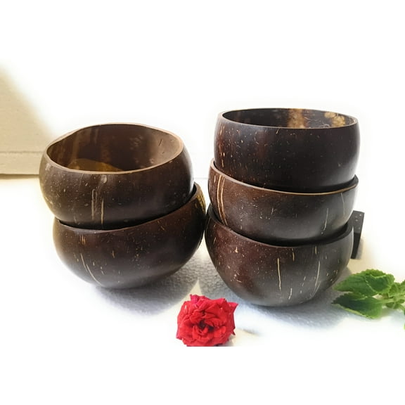 Beetroots Eco-living Natural Coconut Shell Bowls, 500ml Capacity, Set of 5, Brown, Round Shape, Hand made durable Party décor Serving bowls