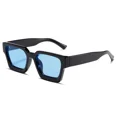 thumbnail image 3 of Gafas de sol unisex europeas y americanas, tendencia, protección UV, gafas de sol de diseñador, moda arcoíris, gafas de sol versátiles para hombres y mujeres, 3 of 5