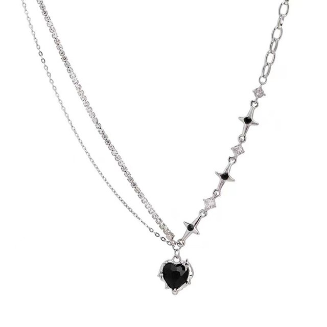 LYMAYTER Collier pour Femmes Collier pour Femmes - Pendentif Cœur Noir, Zircon Cubique Incrusté, Style Punk