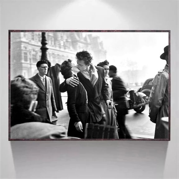 Le Baiser De L Hotel De Ville Paris Poster, The Kiss by the Hotel de ville Poster, Poster, Wall Art, Home Decor, No Frame, Unframed Paper Poster 8x10in