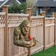 thumbnail image 3 of Comedero para pájaros Sasquatch de resina, escultura de Sasquatch, comedero para exteriores, esqueleto decorativo para pájaros, para árbol, patio, jardín, decoración artística., 3 of 8