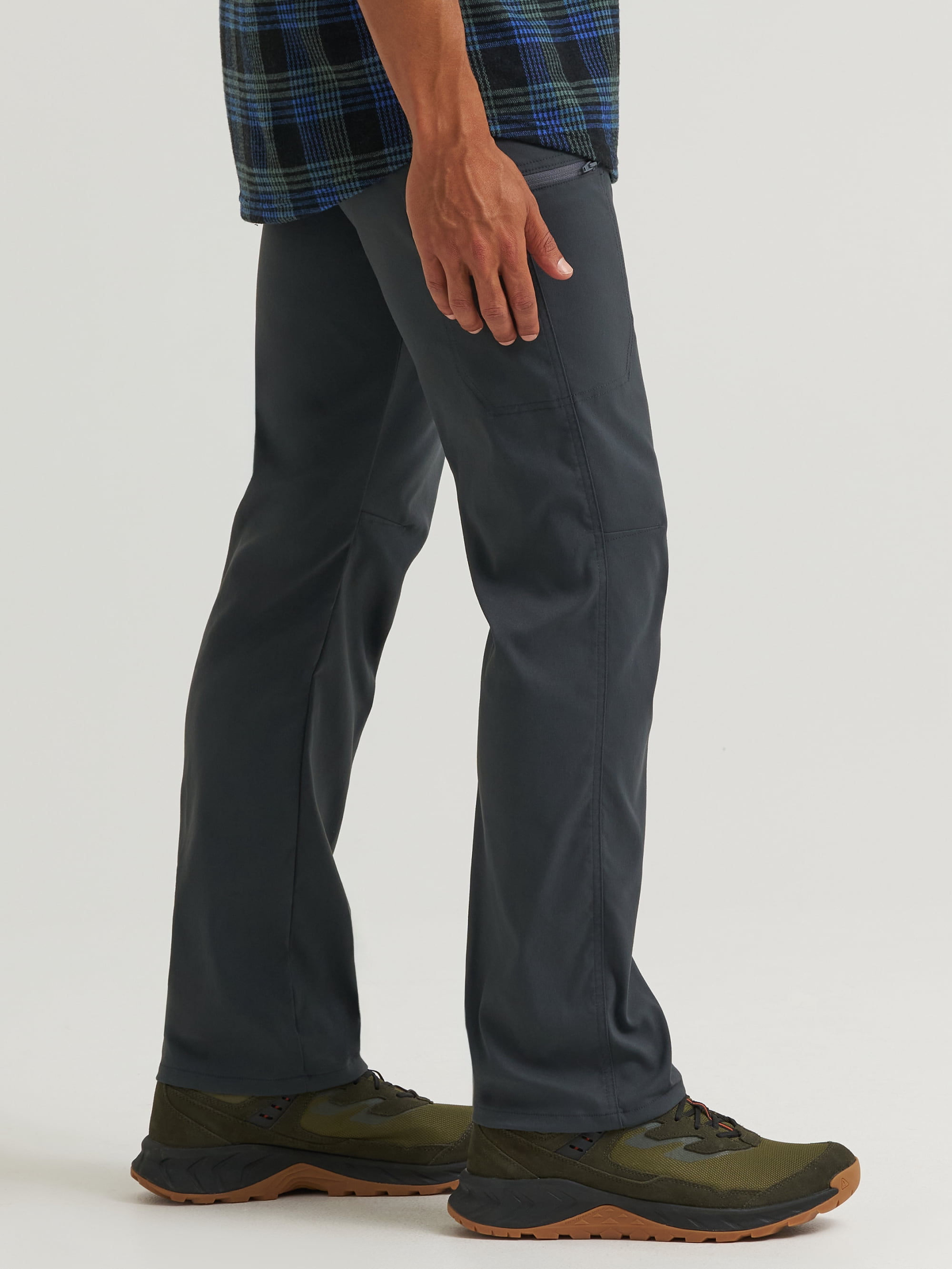 Wrangler ® Men’s Outdoor All Terrain Cargo Pant with UPF 50+ Protection