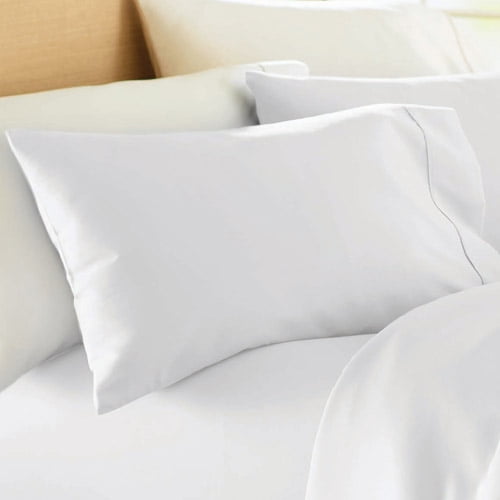 STANDARD QUEEN SIZE PILLOWCASE SET BY BETTER HOMES AND GARDENS  . 