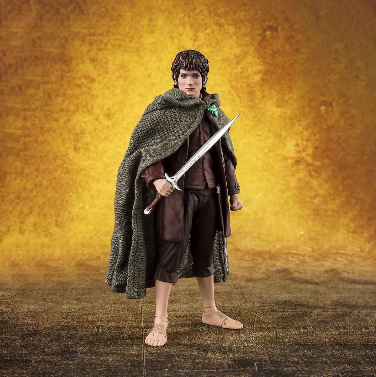 The Lord of The Rings 5 Inch Action Figure S.H.Figuarts - Frodo Baggins & Gollum