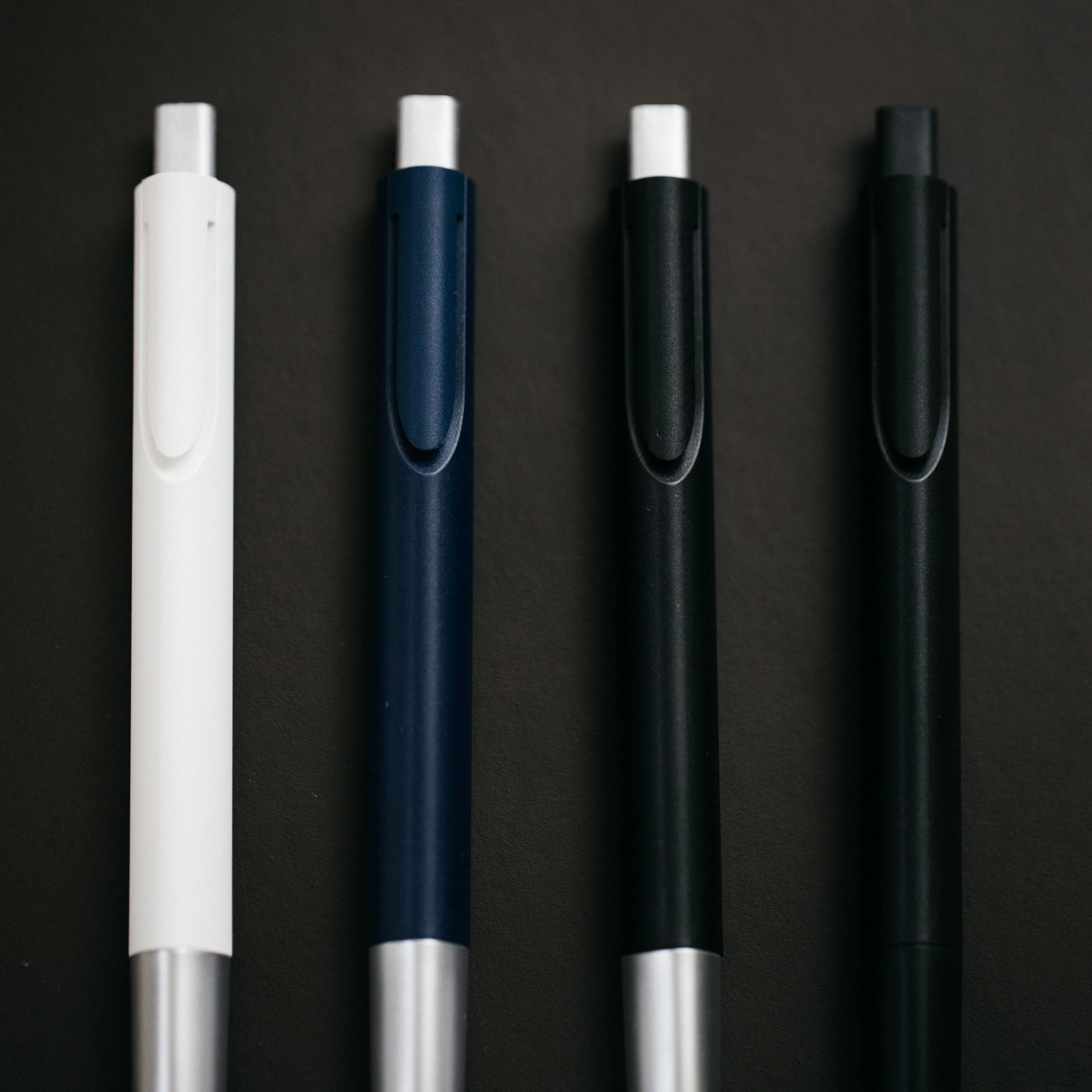 Yoobi Triangular Ballpoint Pen Set - 4 ct
