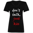 thumbnail image 2 of Playera Mujer Marëvnyk Moda Camiseta Dama Just Kiss Beso, 2 of 3
