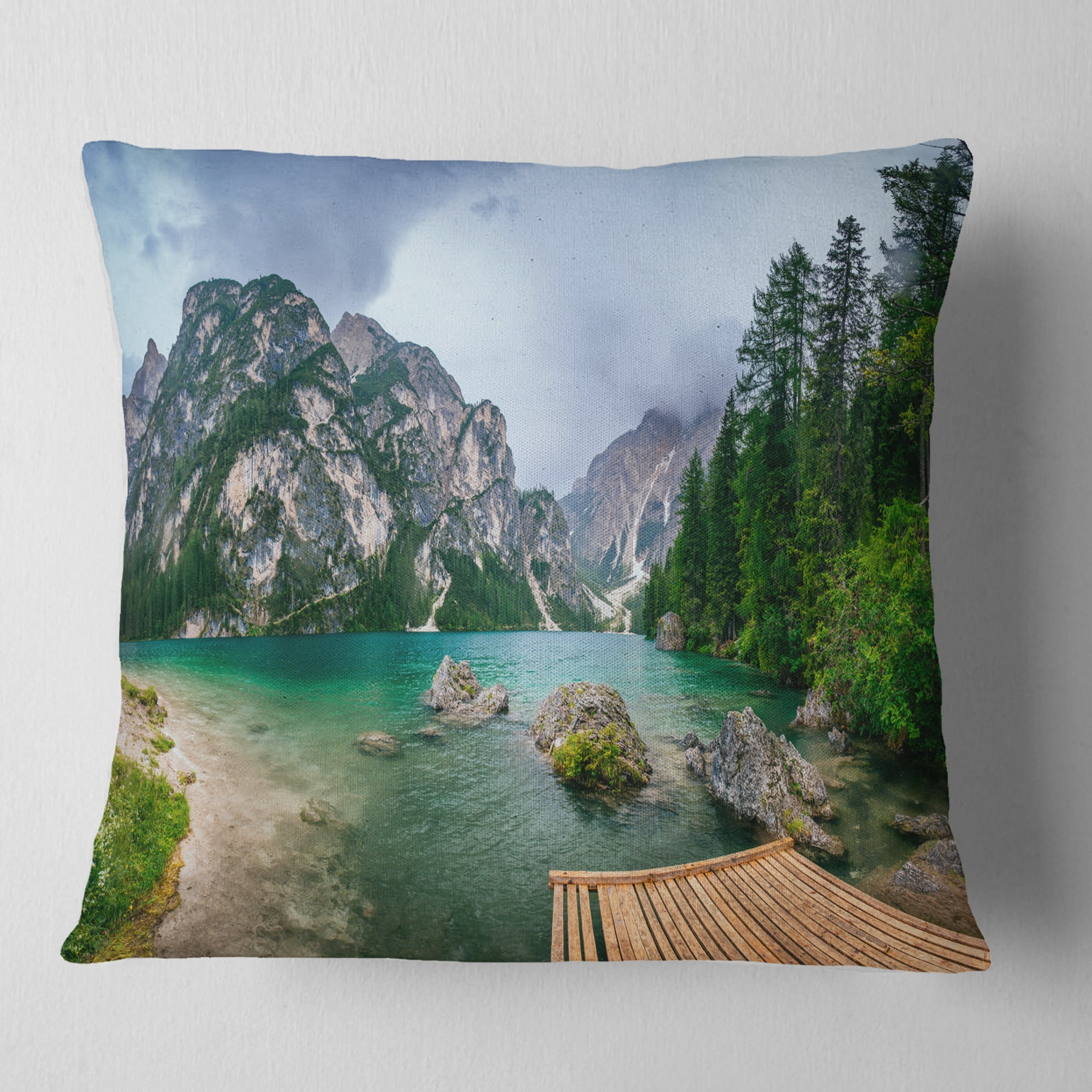 Designart Lake Between Mountains - Landscape Photography Throw Pillow - 16x16