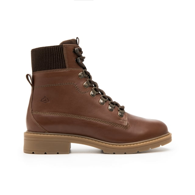 bota flexi country para mujer estilo 119102 tan, bota outdoor en piel vacuno color tan con cuello acanalado textil oscuro y tirador trasero, cierre con cordones y trabillas metálicas, costuras y capitonado decorativo, logotipo Flexi en costado, suela TR beige con tacón 36 mm, plantilla de cerdo y forro textil; estilo casual de inspiración militar, suele usarse también para paseos urbanos y actividades al aire libre.