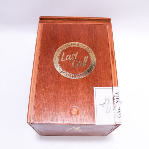 Last Call Flaquitas Puros Empty Wood Cigar Box 7.25" x 5" x 4.5"