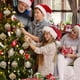 thumbnail image 5 of Paquete de 6 Adornos Navideños con Purpurina: Bolas Colgantes de Plástico Rosa, Dorado, Azul y Gris para Decorar El Árbol, Decoración Navideña Diy, Tamaño 8 Cm, 5 of 6