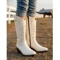 thumbnail image 2 of Bota Para Niña Vaquera Wildcat® Color Late 18-21.5 beige 21.5, 2 of 10