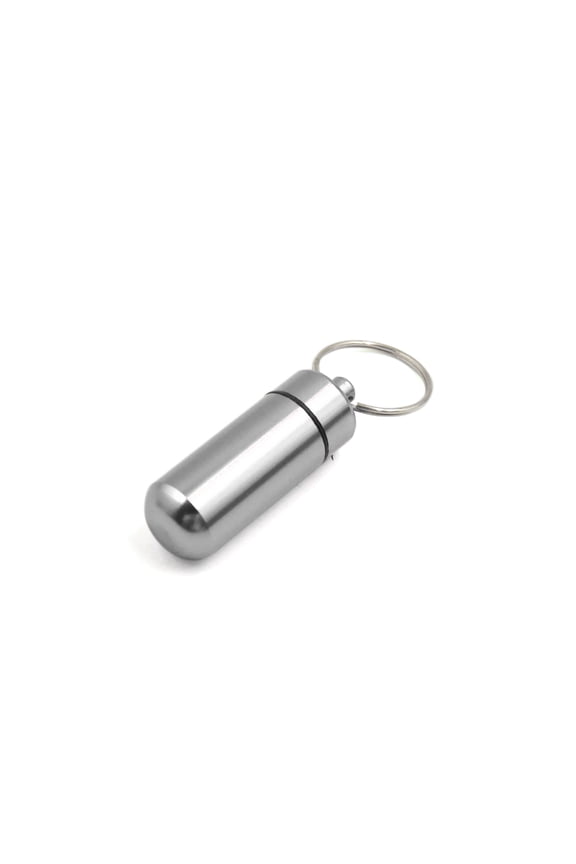 Capsules Pills Box 2.4cm Dia Keychain Water Proof Aluminum Alloy Silver Tone