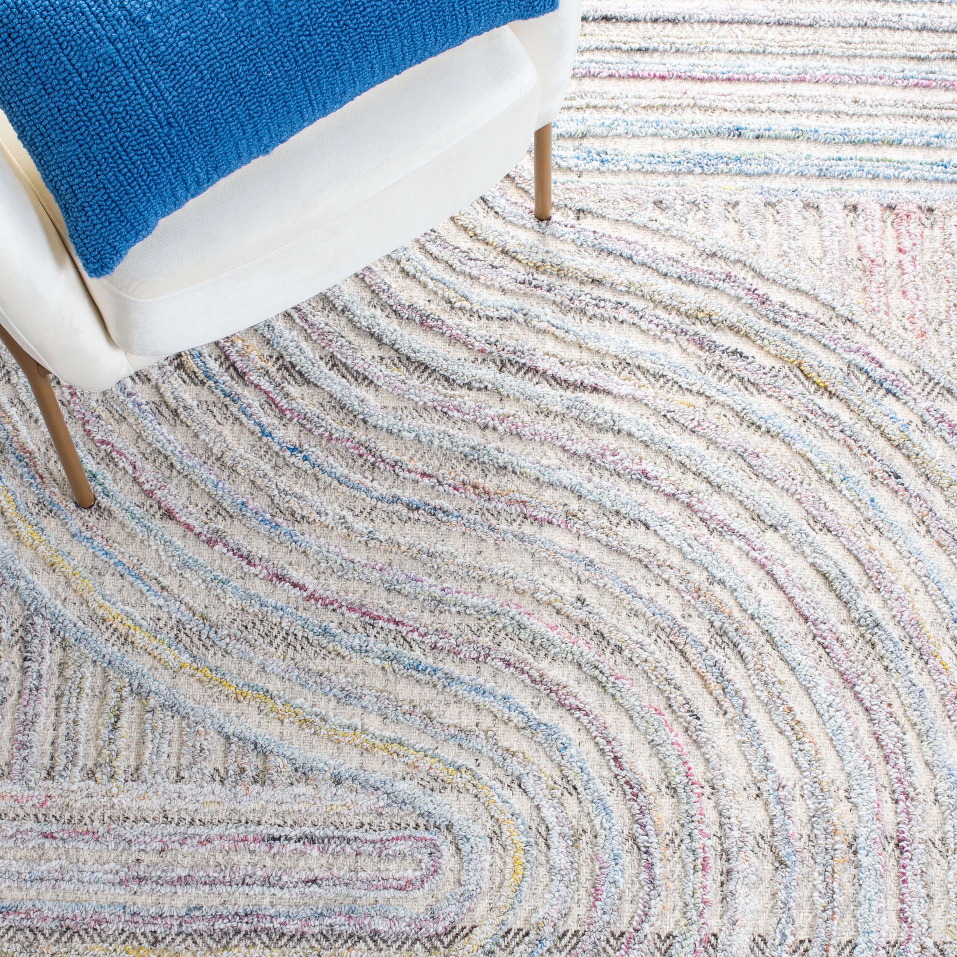 SAFAVIEH Southampton Landen Abstract Area Rug, Pink/Blue, 6' x 6' Square
