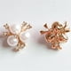 thumbnail image 3 of Minnieouse 10 piezas de conector de flores de cristal de perla, cierre de colgante para hacer joyas, accesorio artesanal para pinza para el pelo Ropa, zapatos y accesorios Miscelánea Plata Minnieouse AP015998-01, 3 of 6