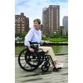 thumbnail image 5 of Silla de ruedas Invacare 9XT_29155 Serie 9000 XT de alto rendimiento, ligera, con brazos de longitud completa y asiento de 45 cm de ancho, color negro satinado, 5 of 5