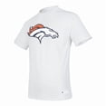thumbnail image 4 of NFL Playera Aficionado Básica Denver Broncos Blanco para Hombre, Talla Chica, 4 of 9