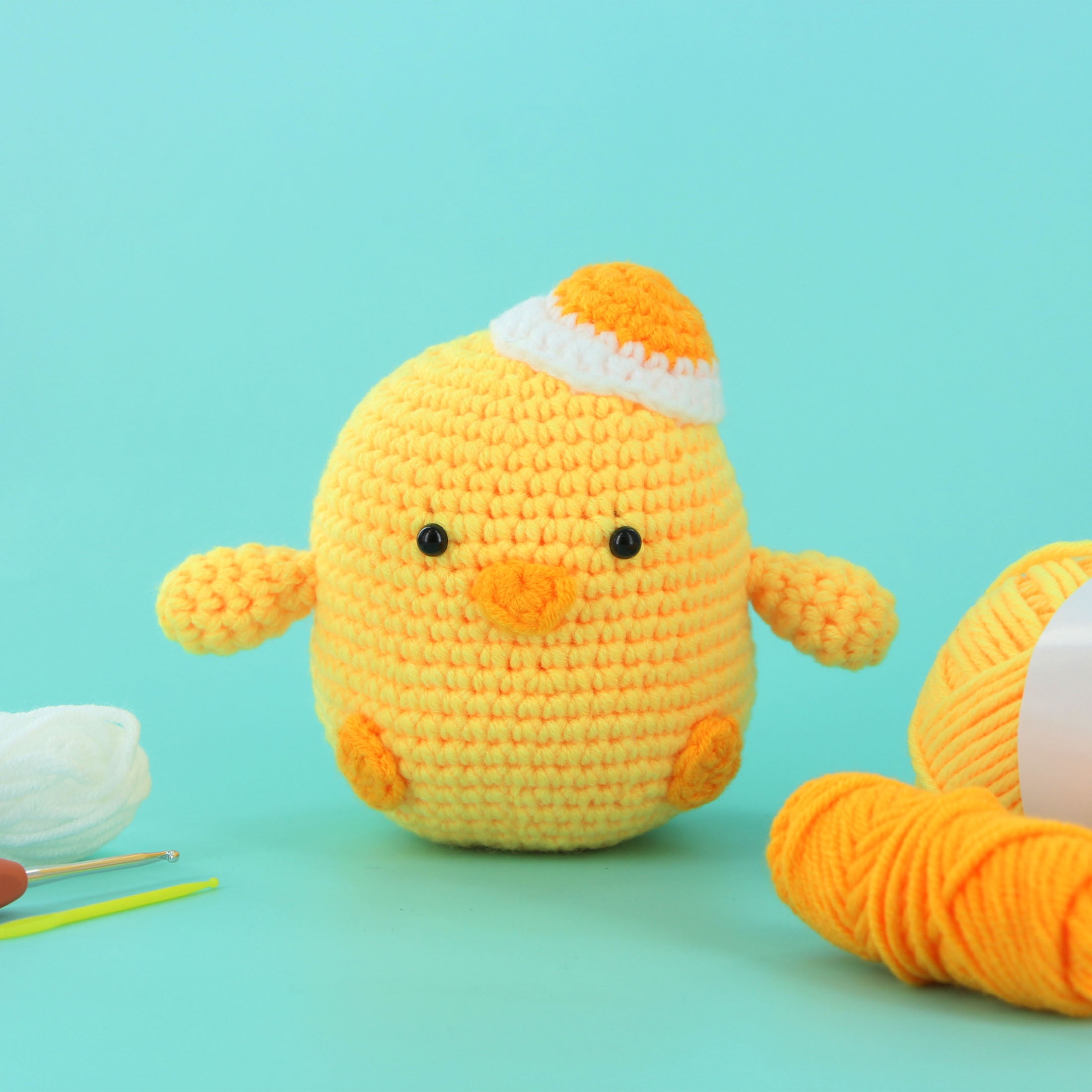 UNIQUE CREATIV CRAFT Crochet Kit – Chicken, 1 pc, Age 8+, Intermediate, 14×13×14 cm, CROCHET KIT CHICKEN