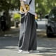 thumbnail image 2 of Pantalones vaqueros Cargo de pierna ancha para hombre, Jeans sueltos, rectos, holgados, ropa de calle de hip hop, monopatín, pantalones vaqueros neutros, 2 of 5