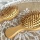 thumbnail image 3 of Peine de madera con cerdas de madera, cepillo para desenredar y peinar el cabello de las mujeres., 3 of 5