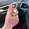 thumbnail image 1 of LLavero de corazón rojo fresa con diamantes de imitación de arcilla para mujer y niña, joyería de fruta, llavero de coche bonito, llaveros para mujer xuanjing unisex, 1 of 2
