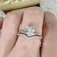 thumbnail image 1 of Decoración del hogar, decoración de habitaciones, decoración de paredes. Anillo de circonita en forma de corazón, anillo de compromiso, joyería fina de moda, anillos de imitación de aleación., 1 of 6