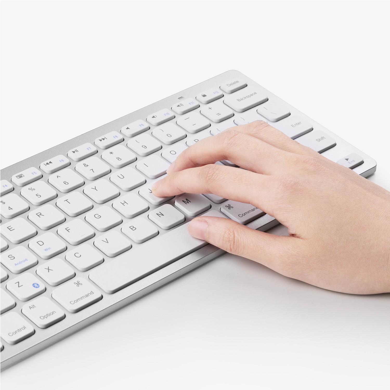 Anker Ultra Slim Bluetooth Keyboard, White photo 4