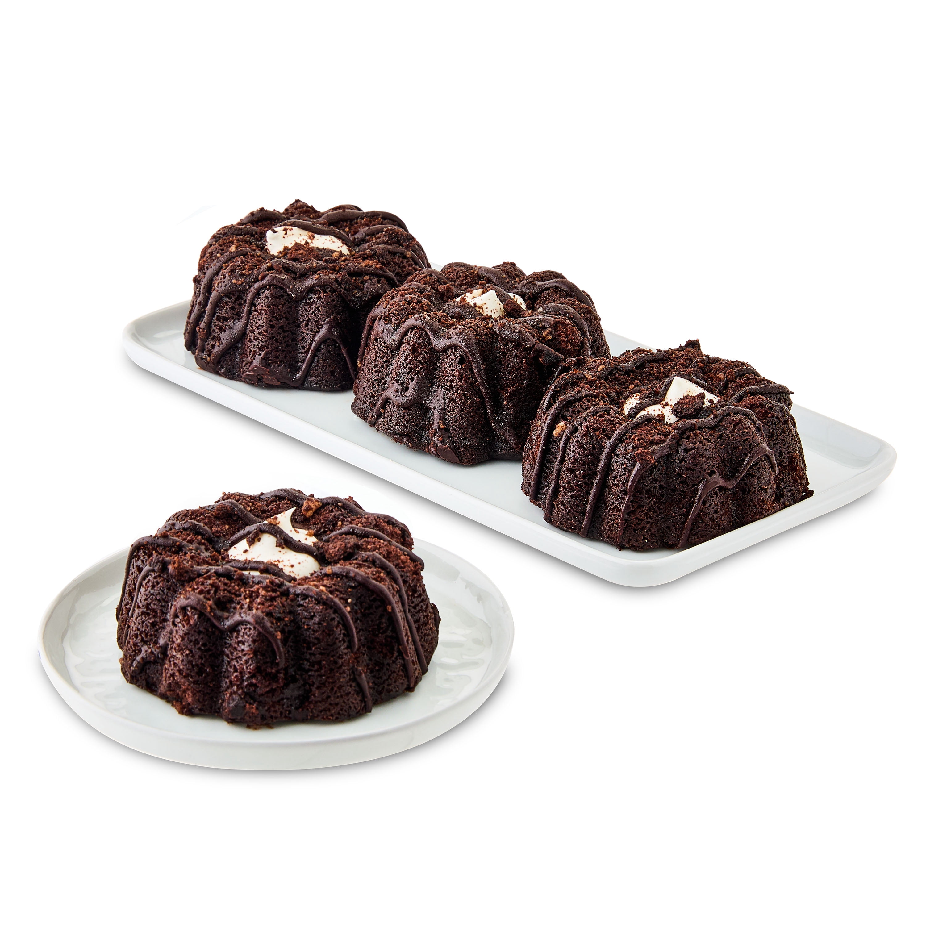 Marketside Cookies & Creme Mini Bundt Cakes, 14 oz, 4 Count, Baked, Shelf Stable