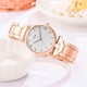 thumbnail image 4 of Reloj de cuarzo para mujer, relojes para mujer, reloj de cuarzo de aleación de estilo casual a la moda para mujer, reloj de cuarzo para regalo de cumpleaños de niña., 4 of 5