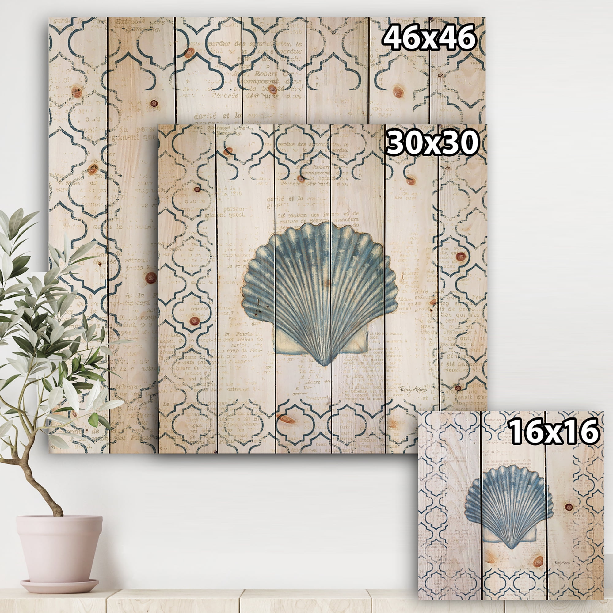 Designart 'Navy Blue Scallop Shell ' Nautical & Coastal Print on Natural Pine Wood