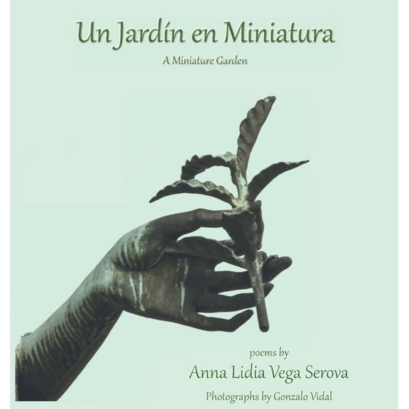 Un JardÃ­n en Miniatura, (Hardcover)