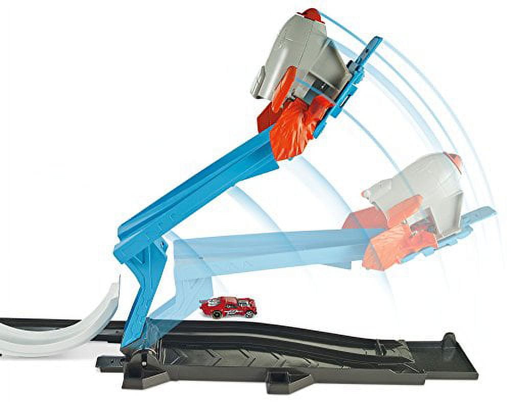 Hot Wheels Track Builder Rocket Launch Challenge