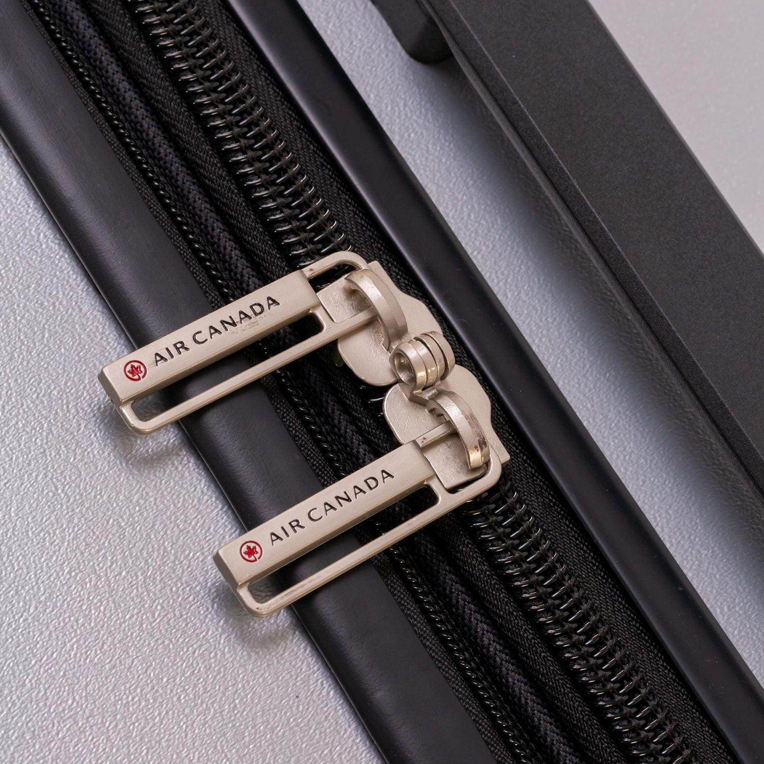 Valise Rigide Air Canada Magnum 29 Pouces avec Roues Bagage Extensible pour Avion