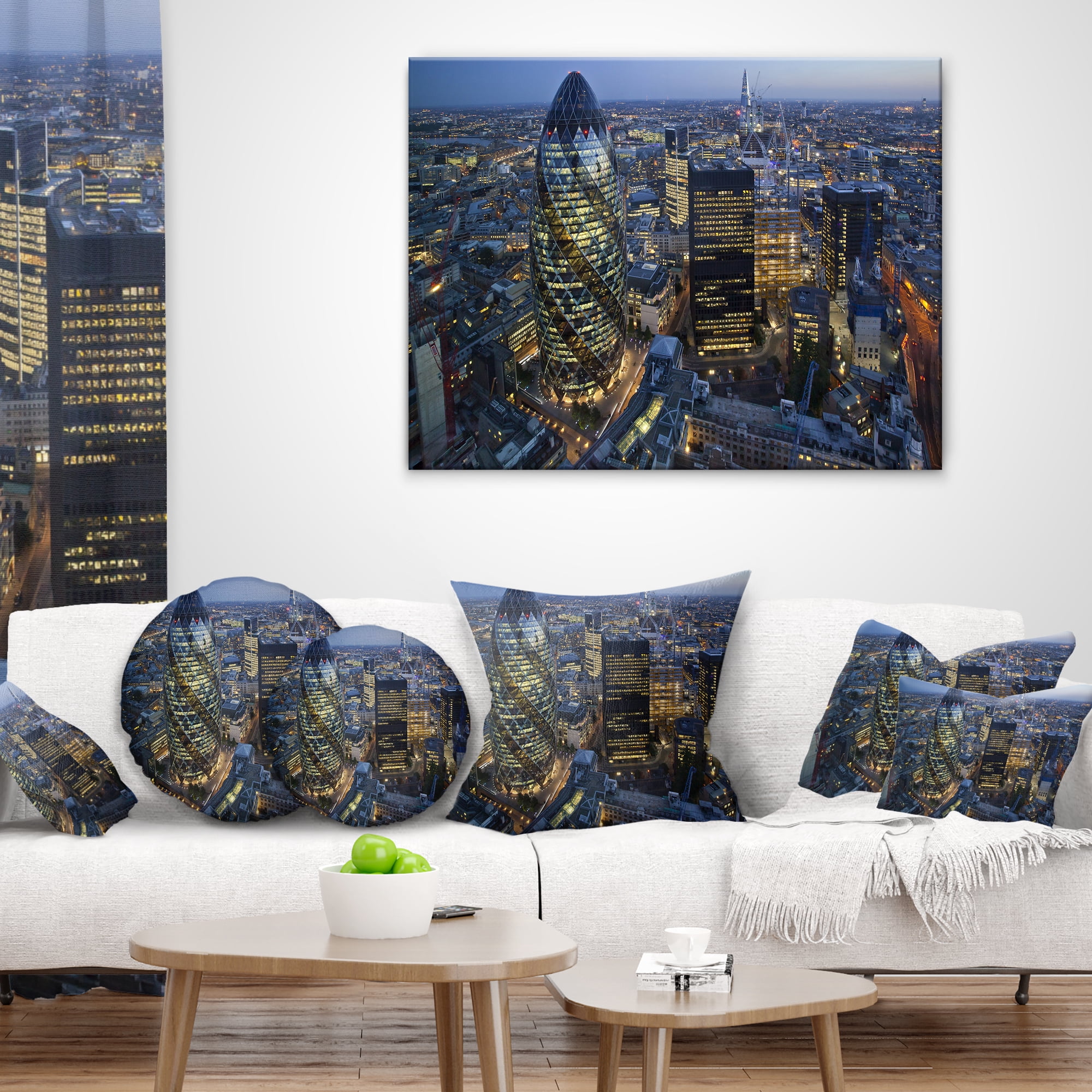 Designart London Skyline at Sunset - Cityscape Throw Pillow - 16x16