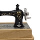 thumbnail image 3 of Máquina de coser en miniatura para casa de muñecas, escala 1/12, modelo de muebles para juguetes de casa de muñecas. Tapa de tabla 2, 3 of 6