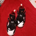 thumbnail image 2 of Sneakers Color Black And White Size 7 US, 40 EU, 2 of 5
