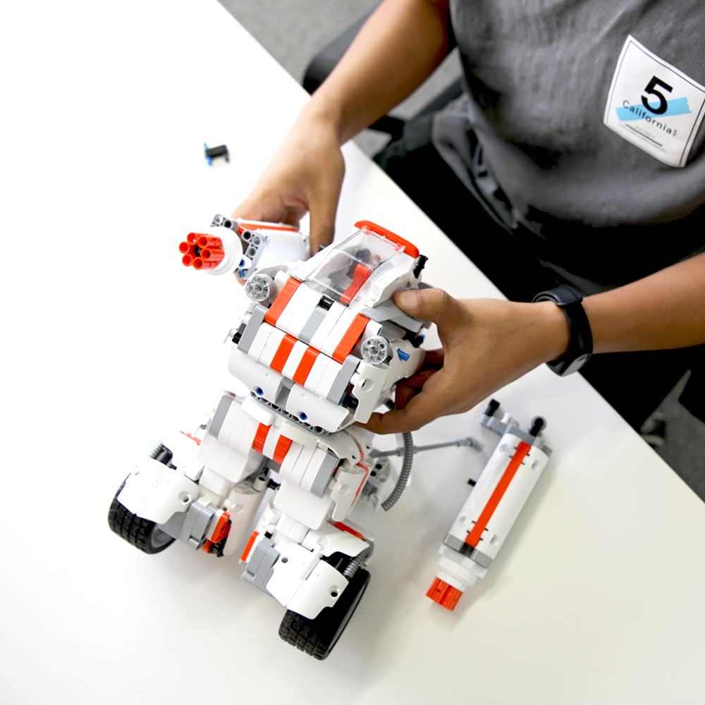 Xiaomi Mi Robot Builder, Build Your Own Stem Robot - image 5 of 6